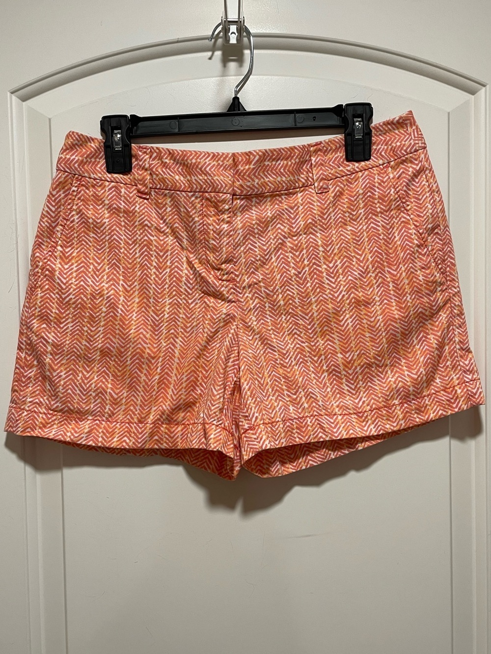 Coral Chevron Cuties! Sz 4 XS 4โ Inseam Orange Coral Chino Shorts Vaca Ready!